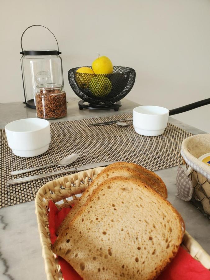פונויל Charmant Studio Moderne Avec Exterieur "Dormir En Provence" מראה חיצוני תמונה